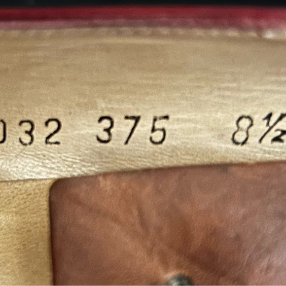 Vintage Bruno Magli Red Leather Heels.  Size 8 1/2. - Picture 3 of 12